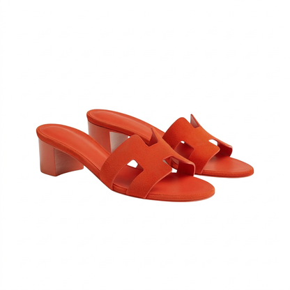 Oasis Sandals in Suede Goatskin
